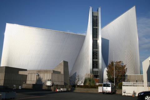 2013/12月 EF-S18-55USM+30D 焦点距離22mm F/4 ss1/1600 ISO100