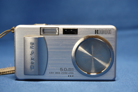 2014/11月 SIGMA17-70+30D 焦点距離70mm F/5 ss1/15 ISO400