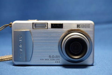 2014/11月 SIGMA17-70+30D 焦点距離70mm F/5 ss1/13 ISO400