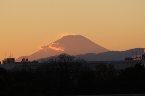 2014/12月 TAMRONsp70-300+30D 焦点距離300mm F/7.1 ss1/200 ISO200