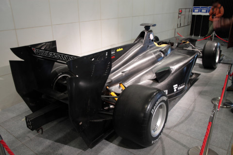 2015/2月 SIGMA17-70+30D 焦点距離19mm F/4 ss1/13 ISO100